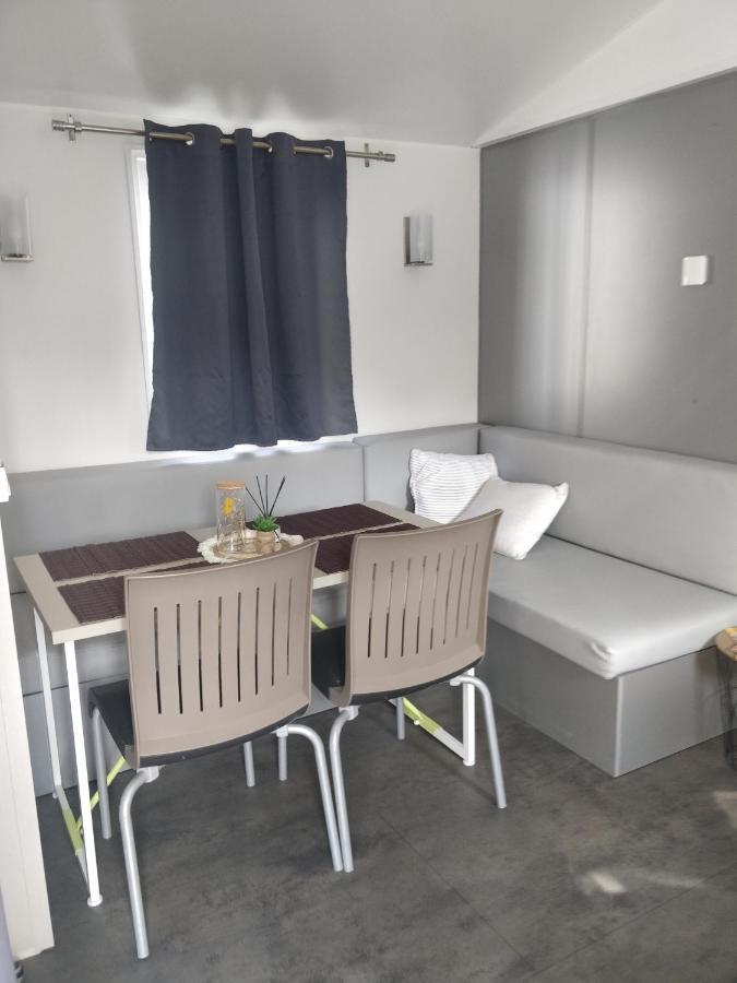 Mobile-Home 6 Personnes Cap Ferret Claouey Exterior photo
